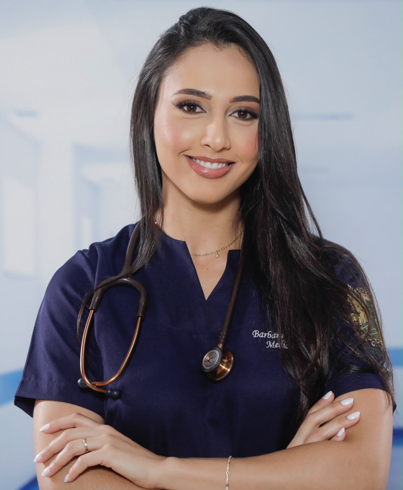 Dra. Bárbara Guzella, médica clínica geral em Itanhaém